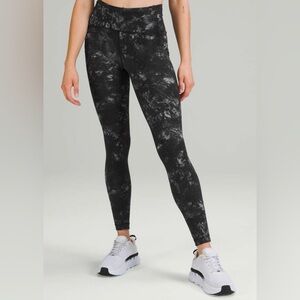 Lululemon Swift Speed High-Rise Tight 31" EUC